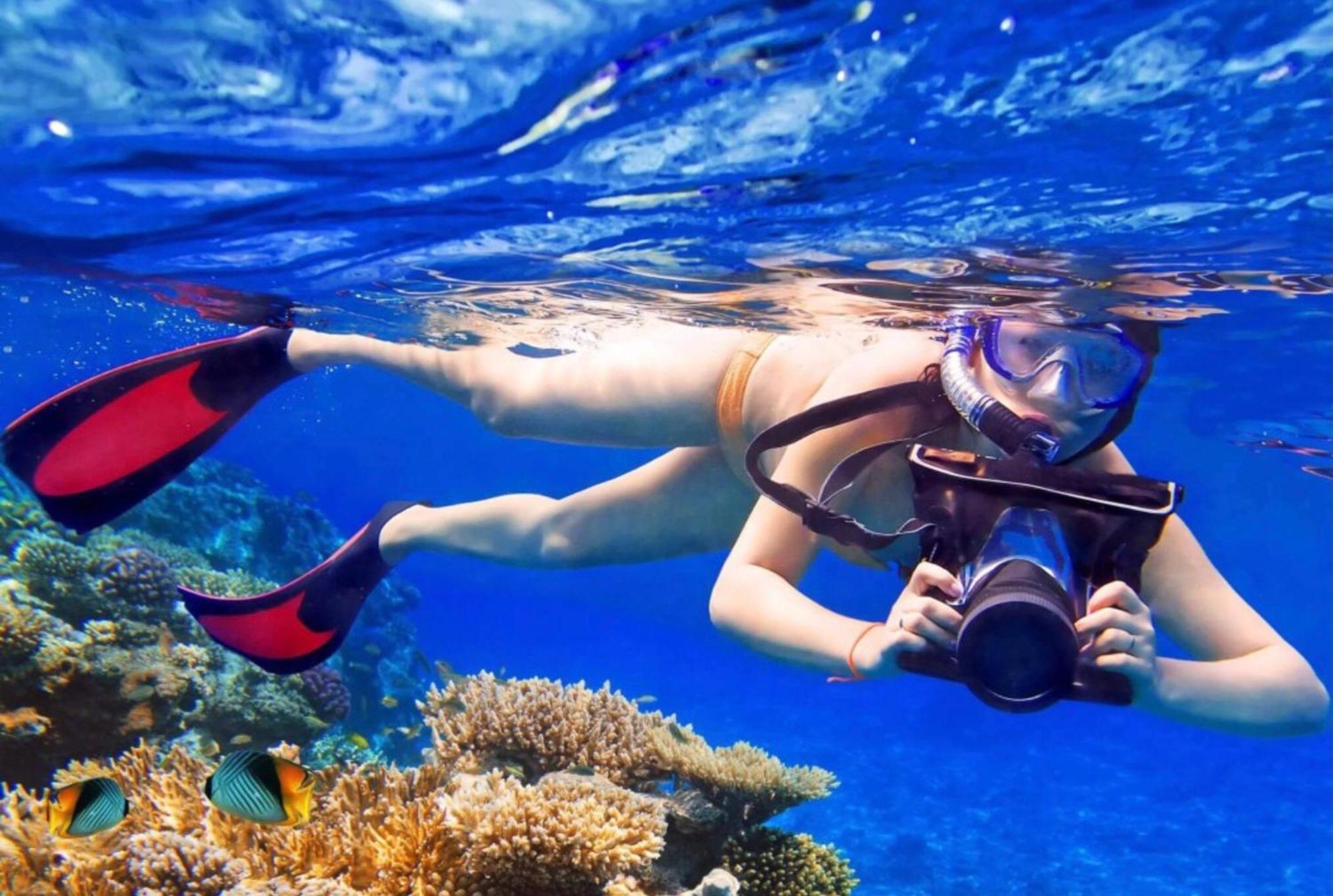 Oceanbreeze Jamaica Penthouse, 7-Minute Walk To Beach オーチョ・リオス エクステリア 写真